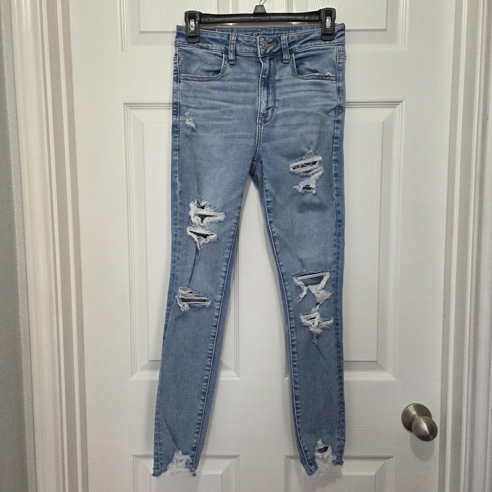 American Eagle Next Level Stretch Super High Rise Ripped Jegging Size 4 Regular - Picture 2 of 14